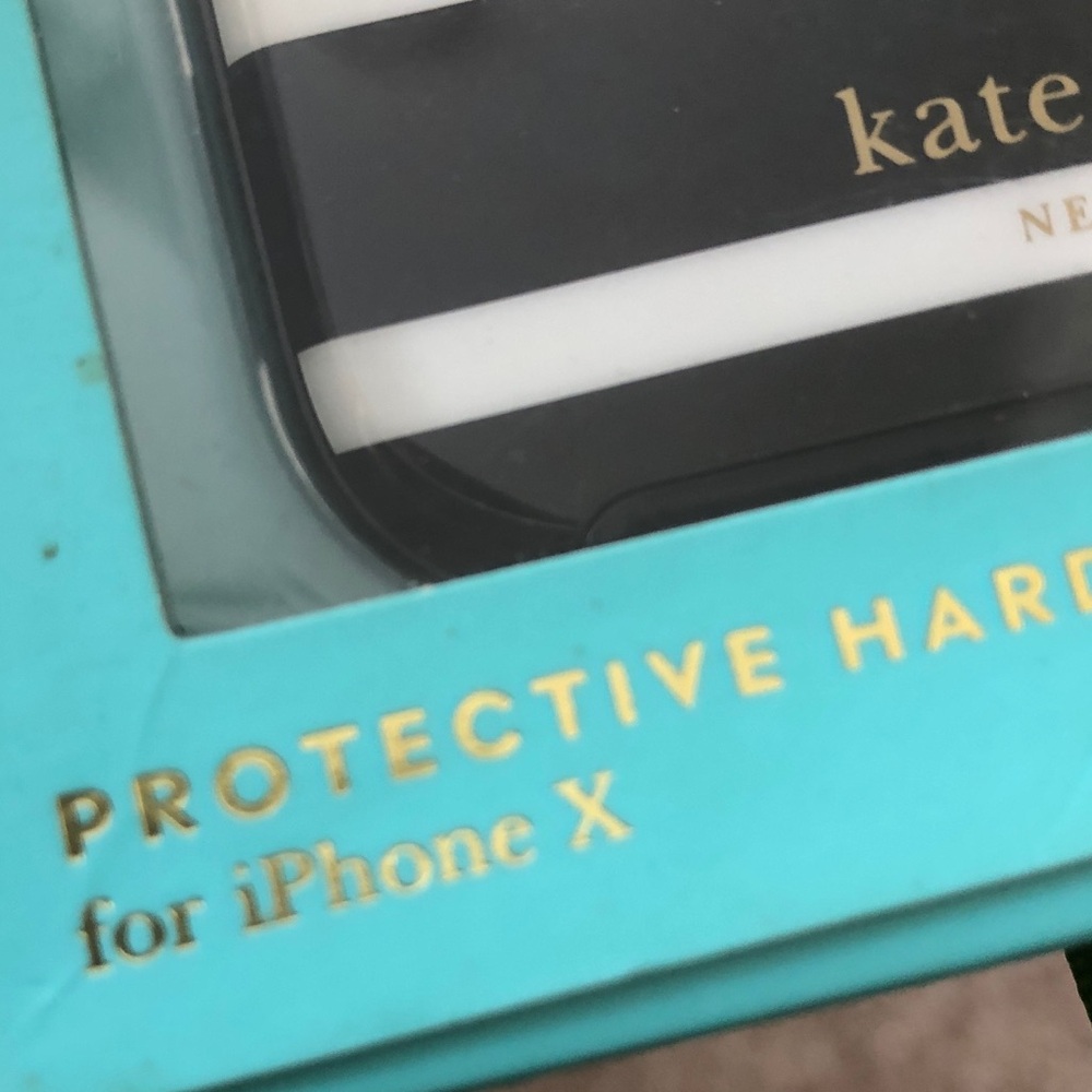 Kate Spade protective hardshell phone case iPhone X New in box - Picture 3 of 5